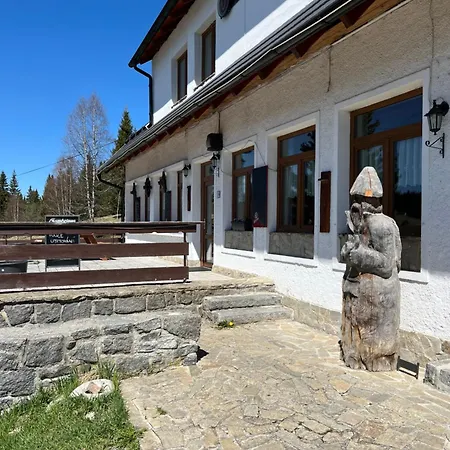 Zlata Stezka Guest house